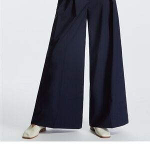 COS High-Waisted Wide-Leg Pants